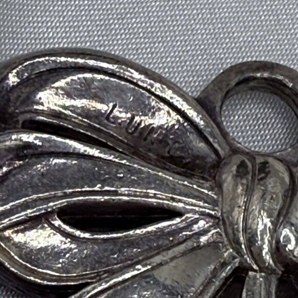 Vintage Lunt Silversmiths Christmas Bow and Bells Ornament - Picture 5 of 7